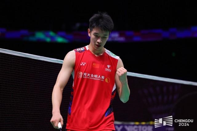 她将面临更 她将面临更