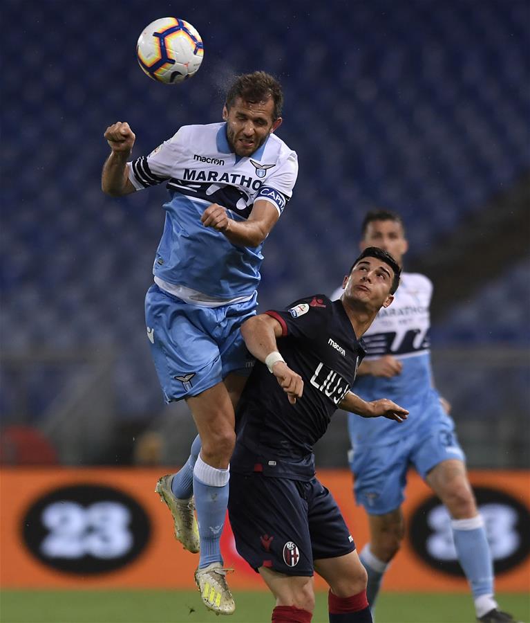 将取决于他 将取决于他