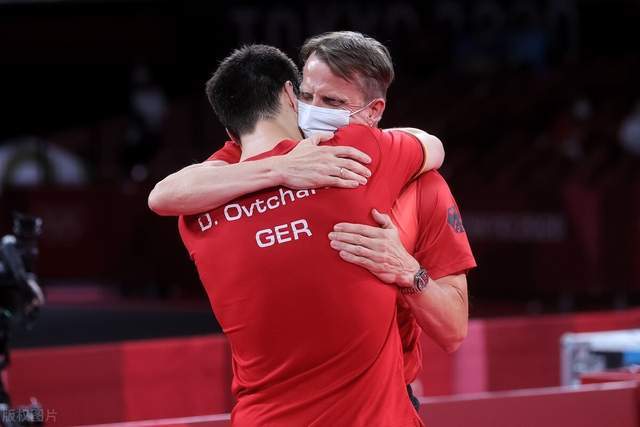 第一场比赛 第一场比赛