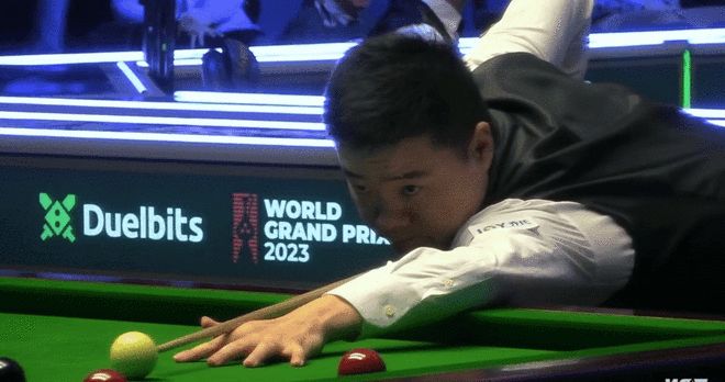 据场面主动 据场面主动